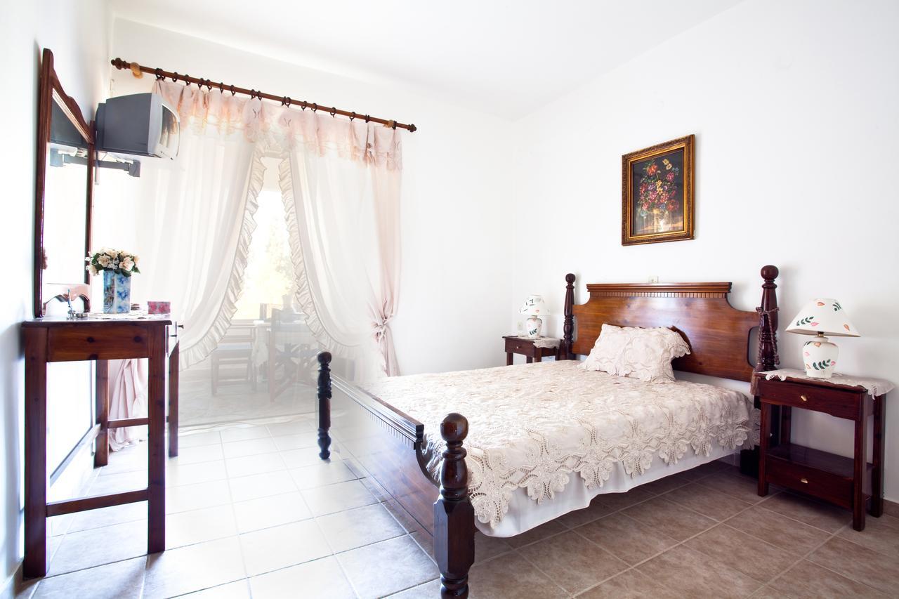 Villa Zoi Thronion Экстерьер фото