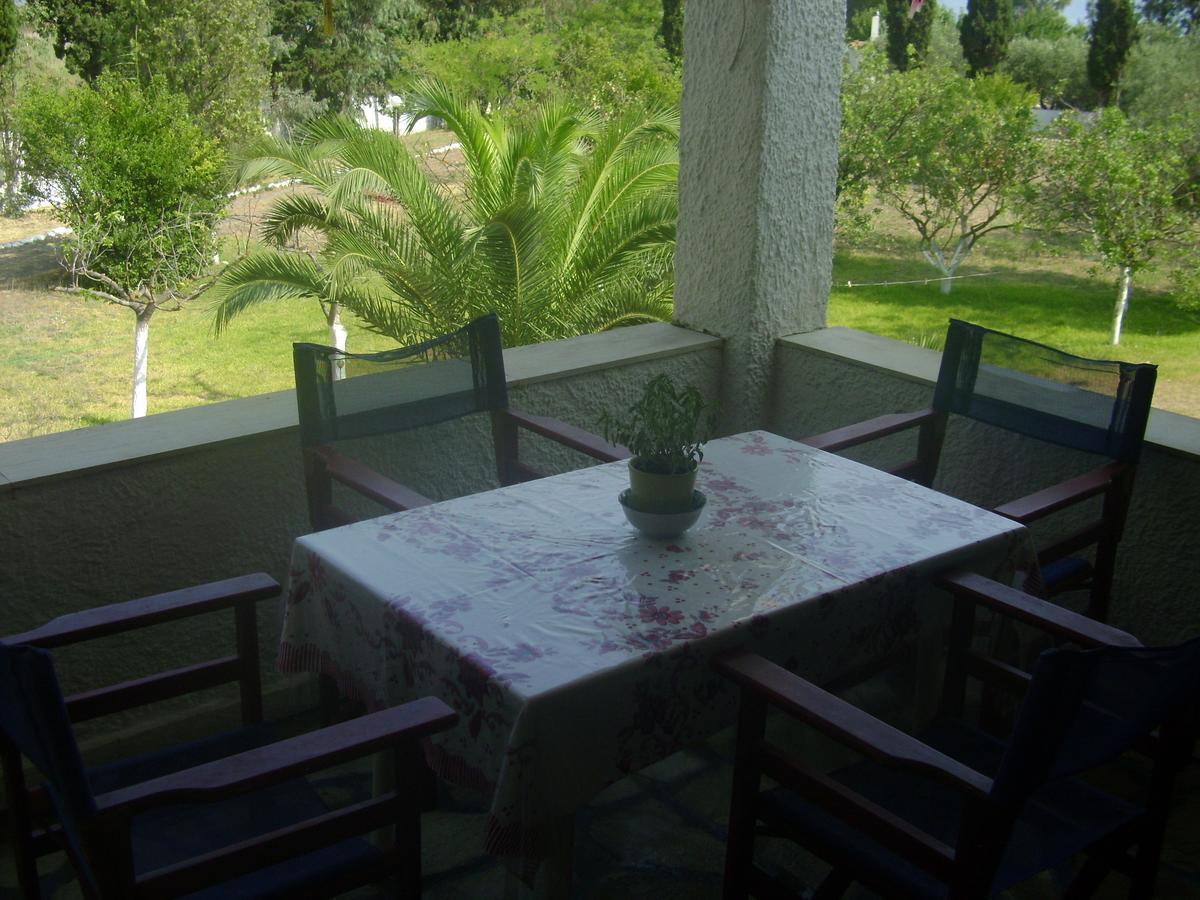 Villa Zoi Thronion Экстерьер фото